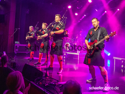 Preview Red_Hot_Chilli_Pipers_(c)Michael-Schaefer_Wolfha2222.jpg